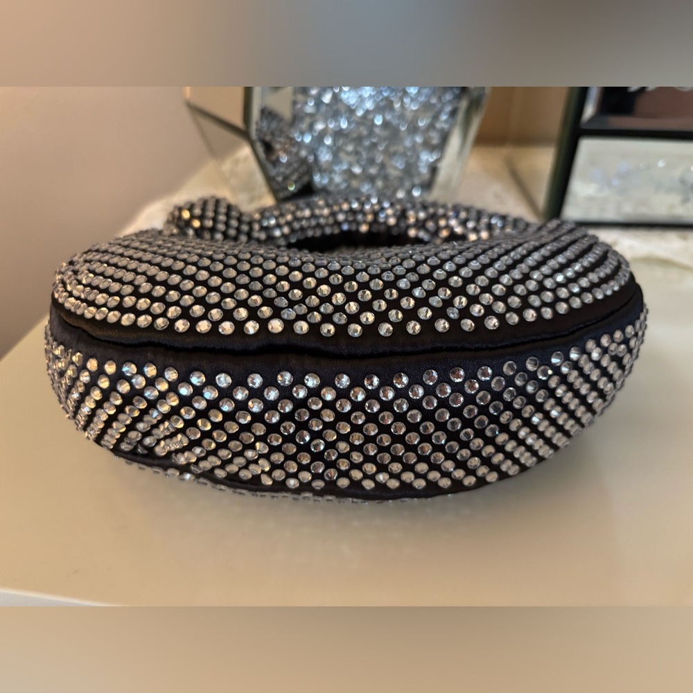Small Rhinestone ‘Bling’ Purse 👜 ✨🩷 - Picture 4 of 4